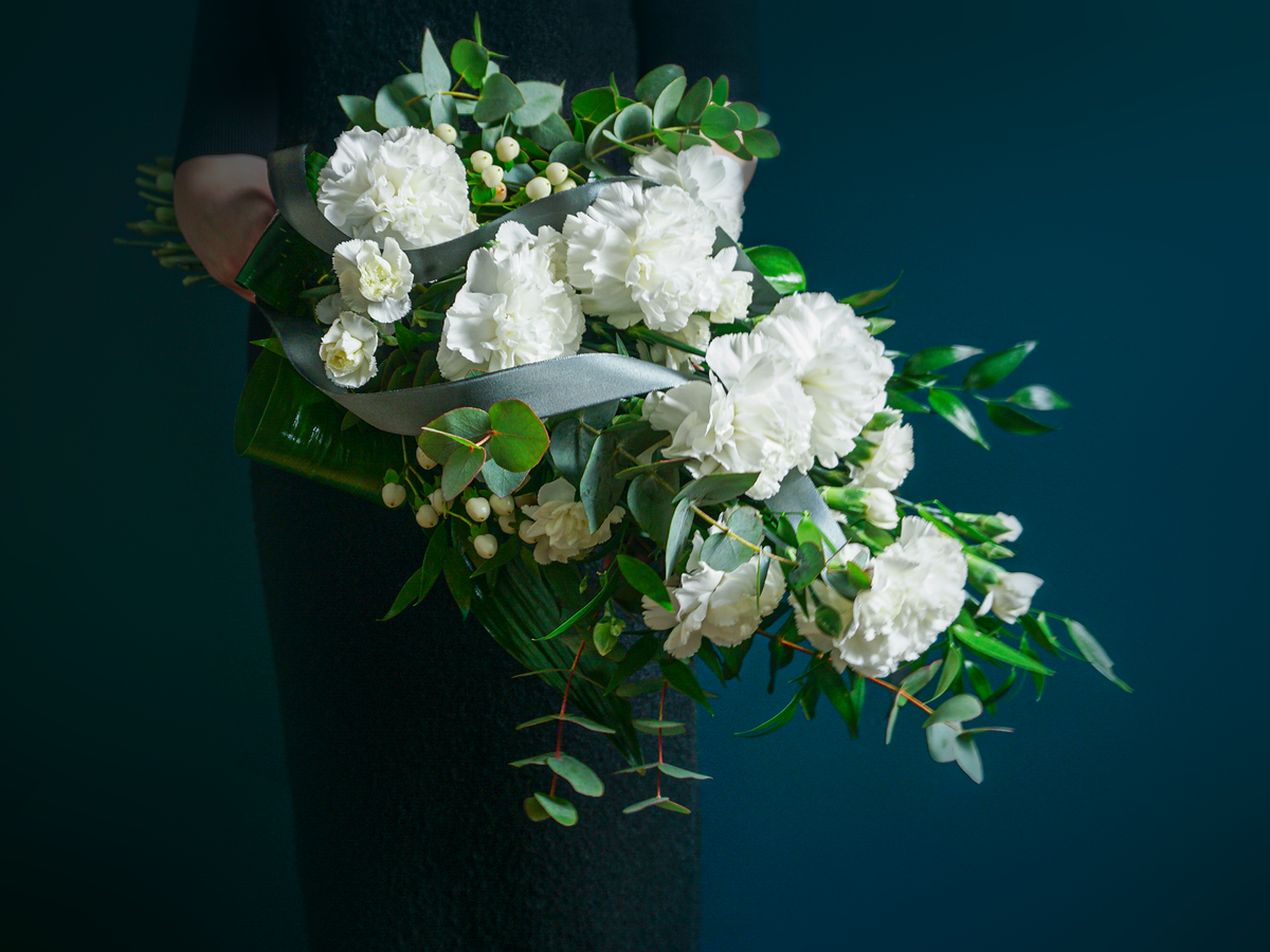 Mourning Bouquet | 08 |