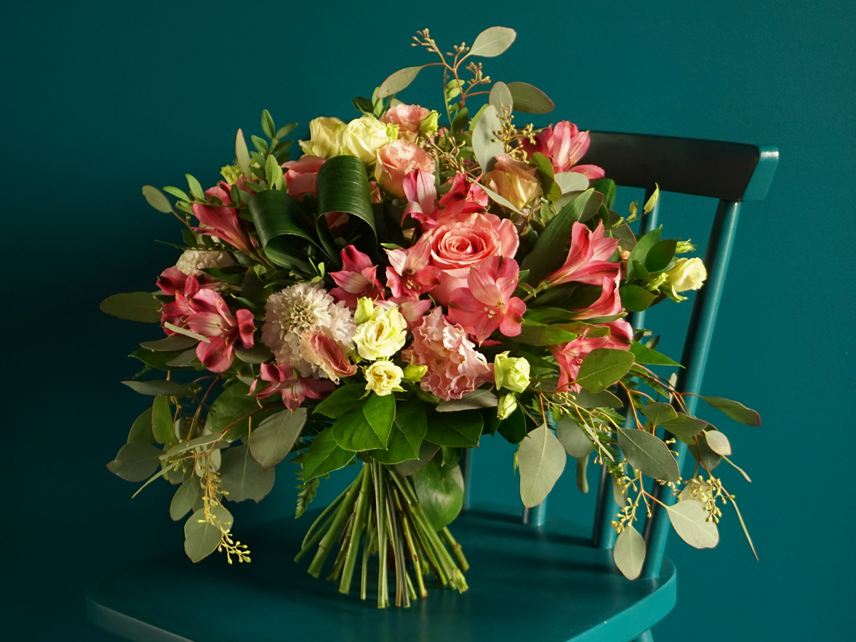 Dažādu ziedu pušķis | 71 |