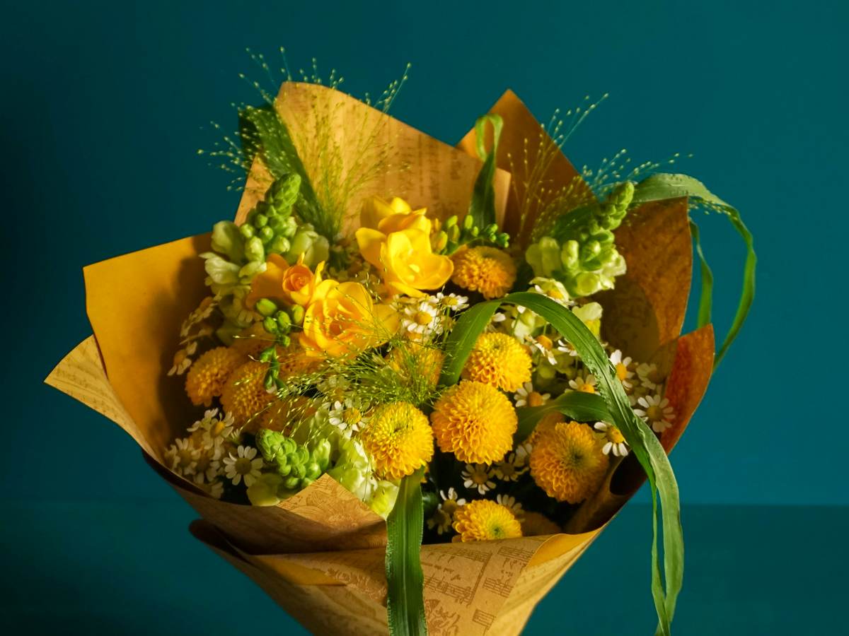 Dažādu ziedu pušķis | 54 |