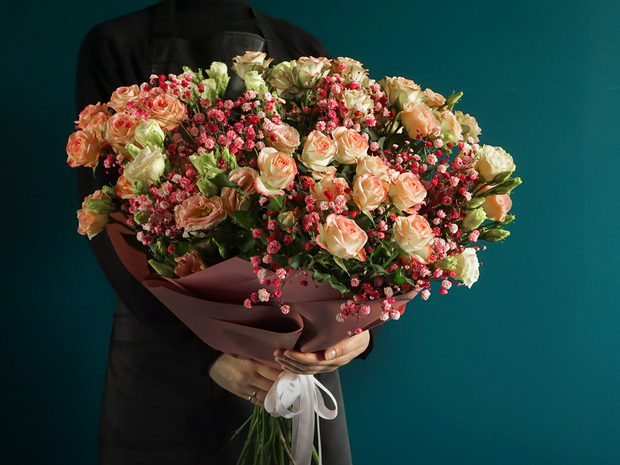 Dažādu ziedu pušķis  | 75 |