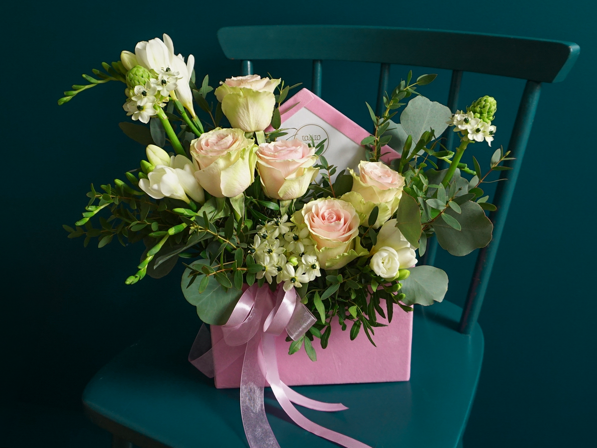 Flowers in a box 24 |