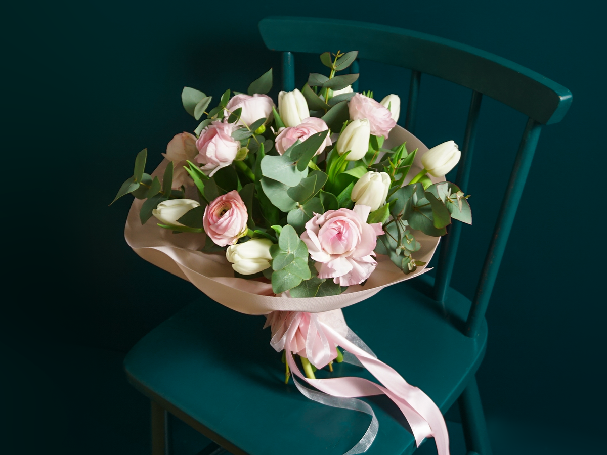Bouquet of flowers | 63 |