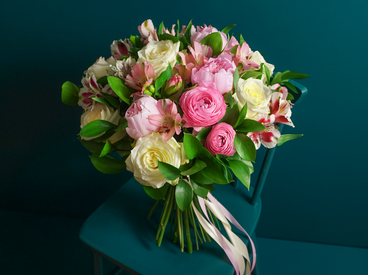 Bouquet of flowers | 70 |