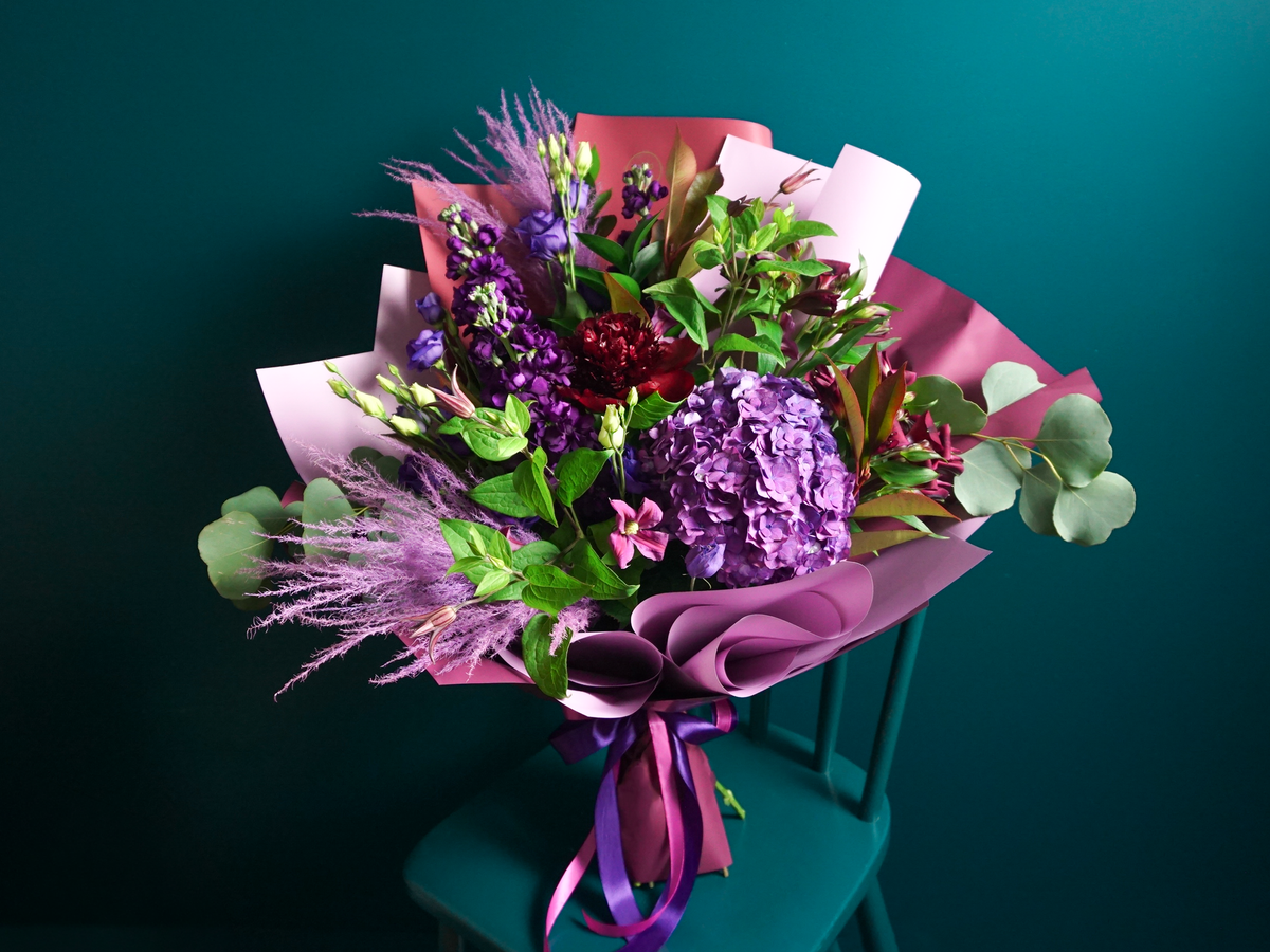 Bouquet of flowers | 77 |