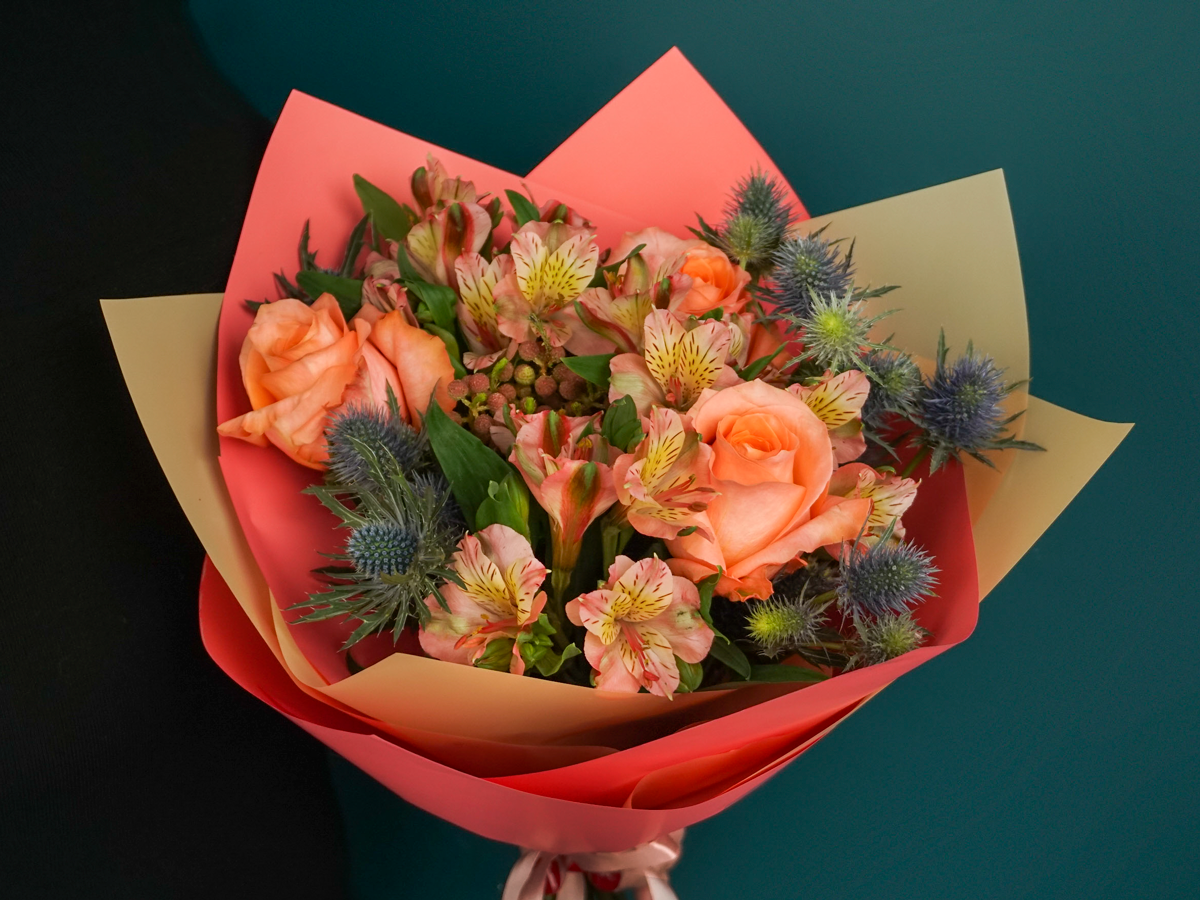 Bouquet of different flowers 45 |