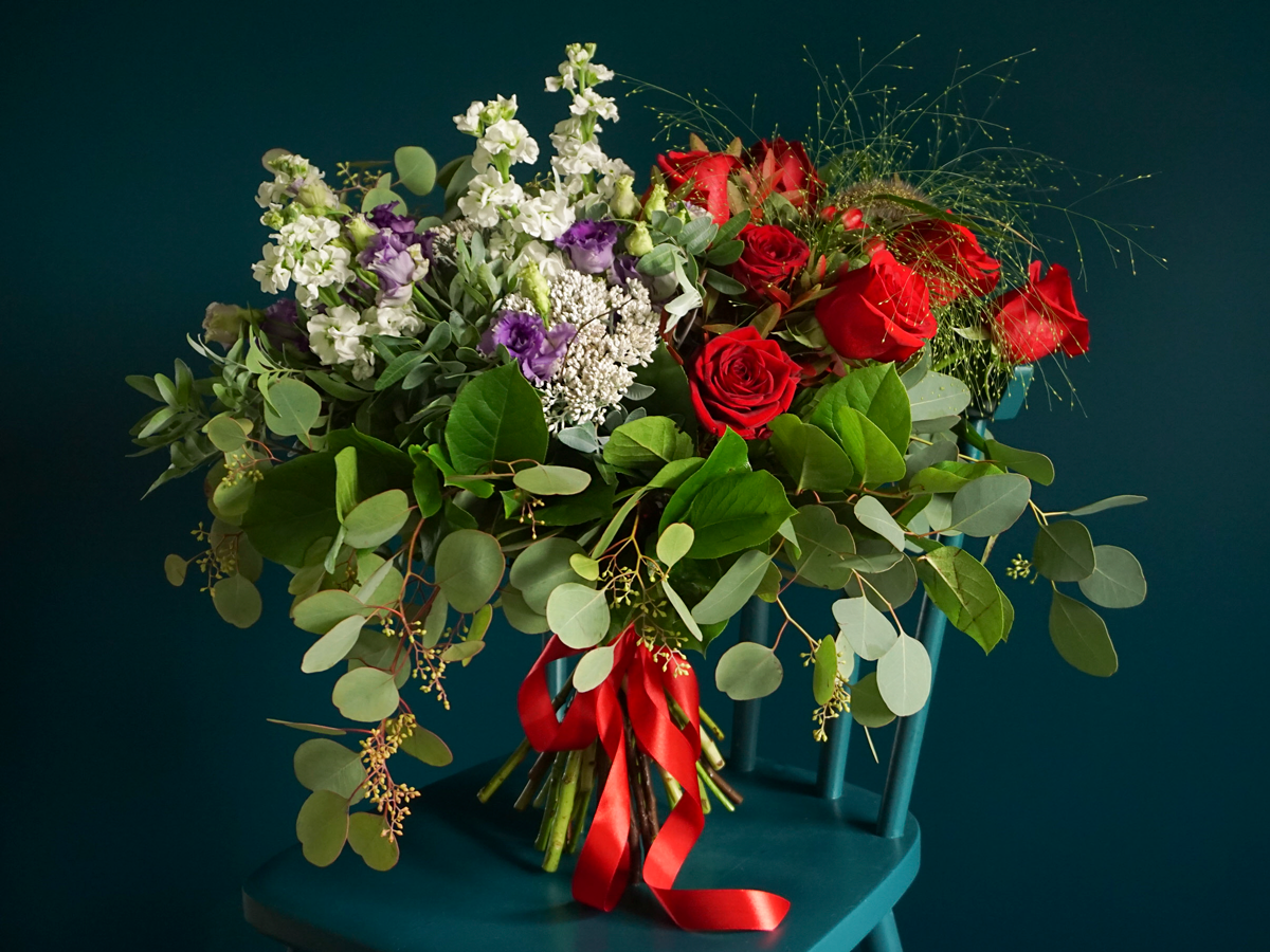 Dažādu ziedu pušķis | 72 |