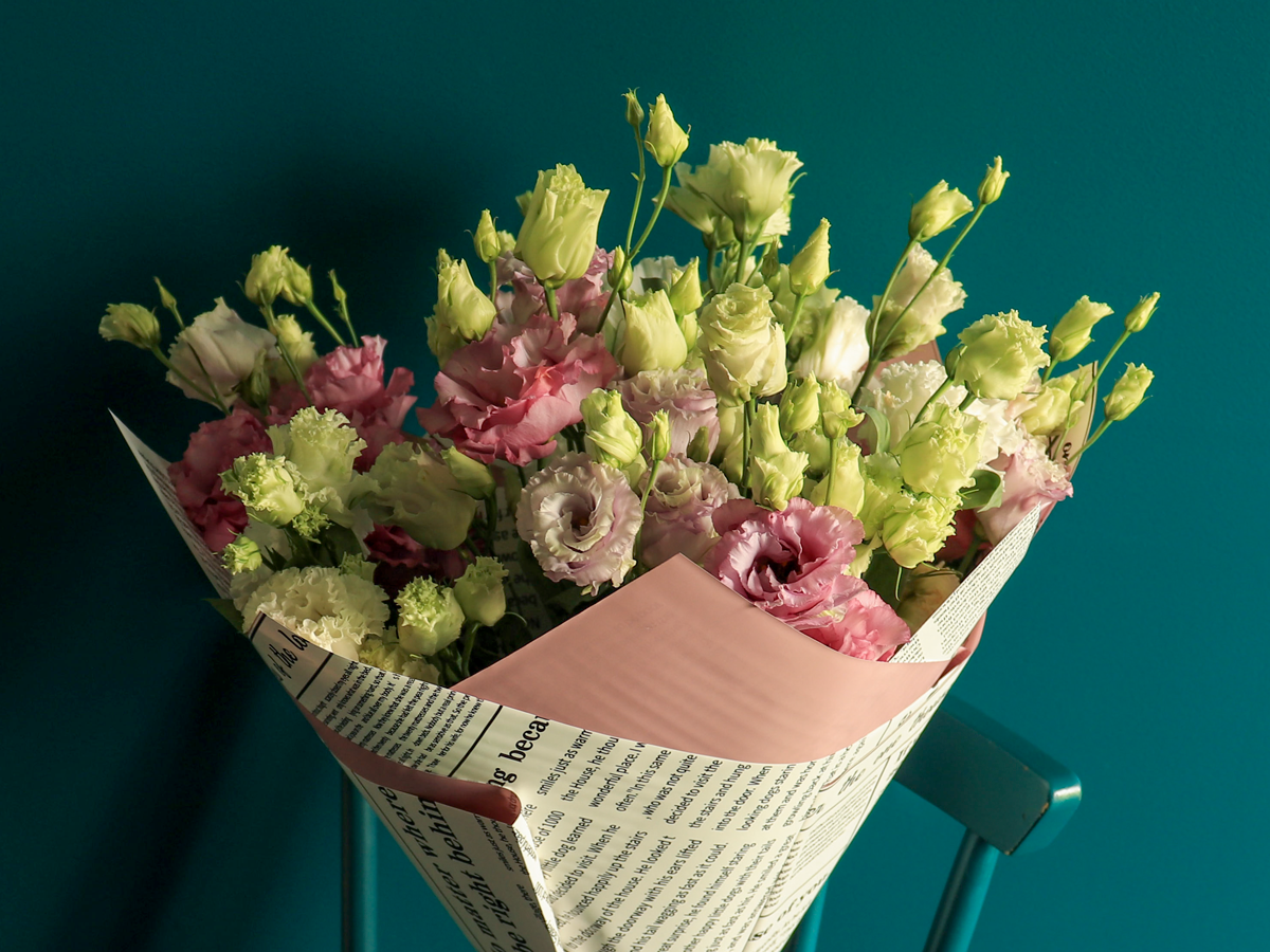 Bouquet of flowers with lysants 03 |