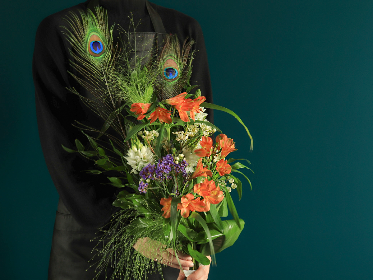 Dažādu ziedu pušķis | 73 |