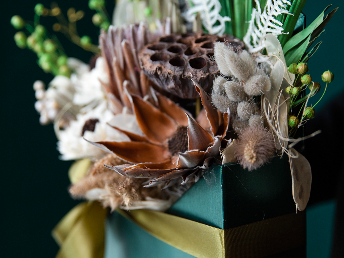Composition of dry flowers | 03 |