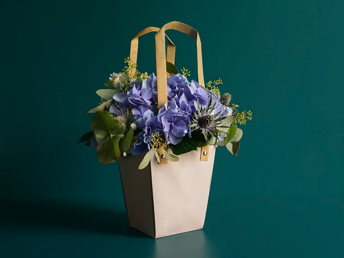 Flowers in a bag | 03 |