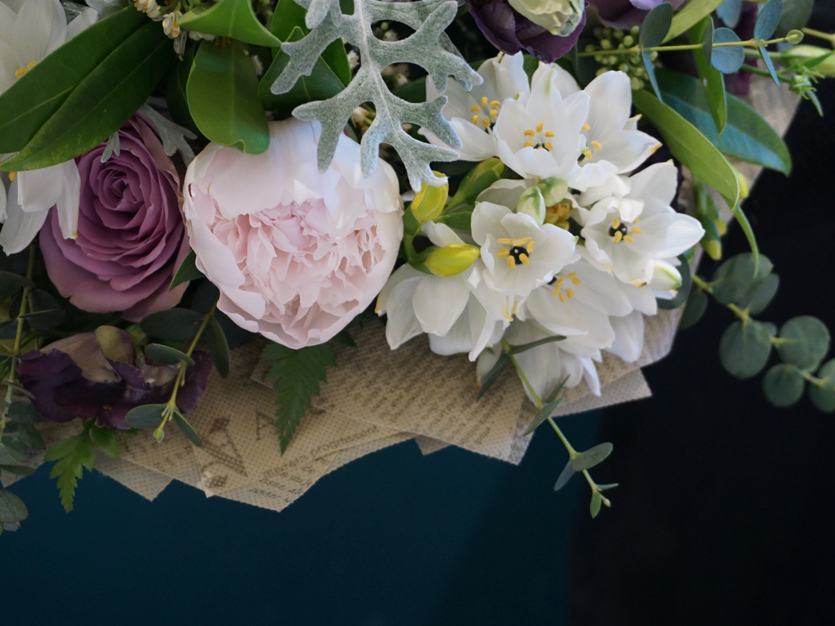 Bouquet of different flowers 21 |