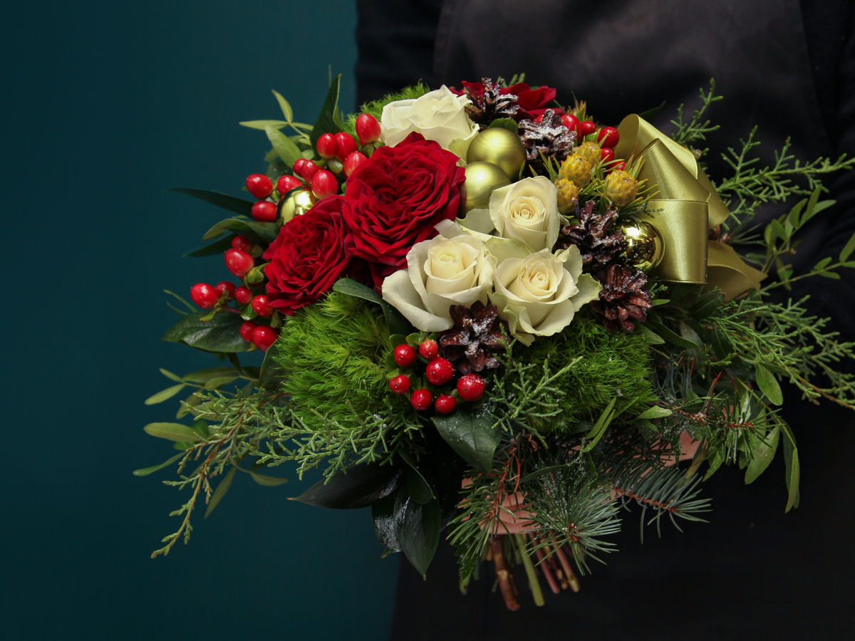 Dažādu ziedu pušķis | 29 |