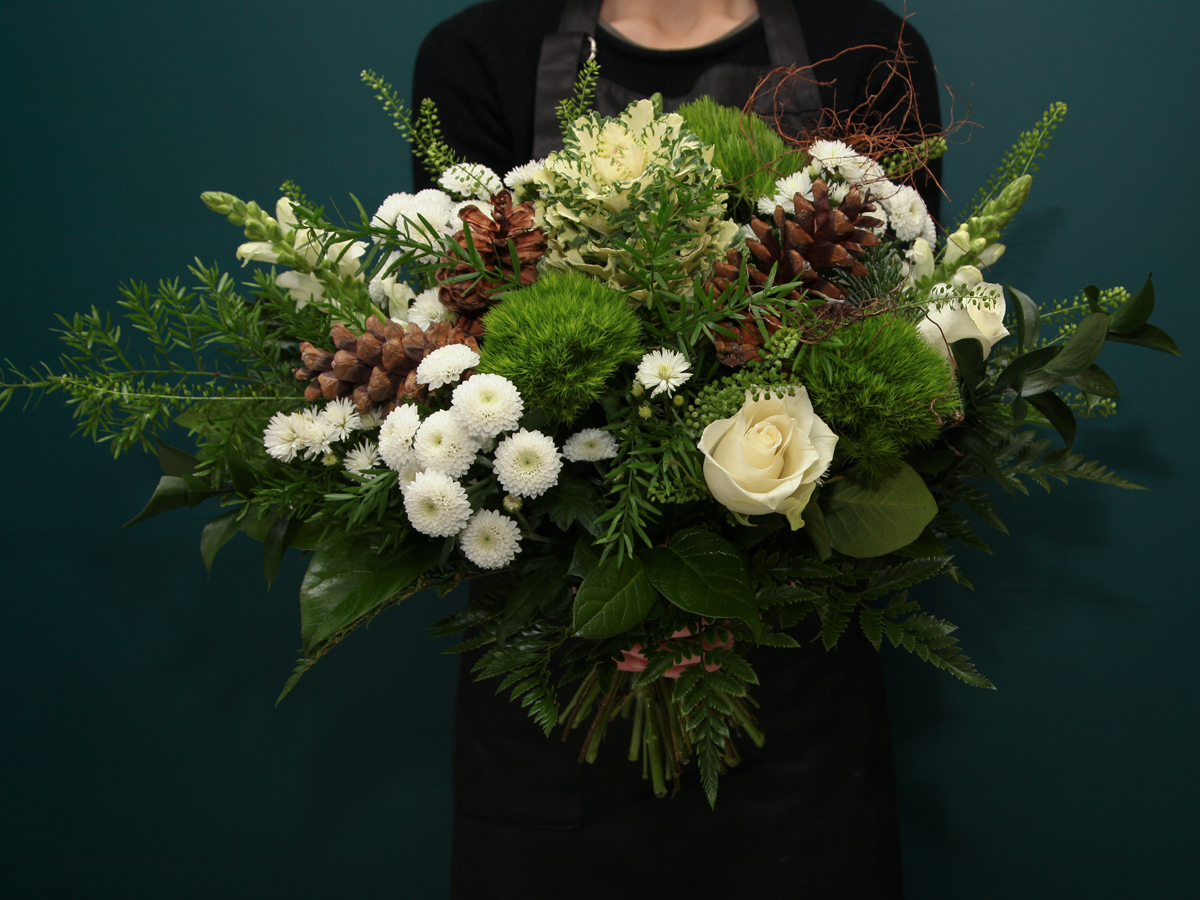 Dažādu ziedu pušķis | 31 |