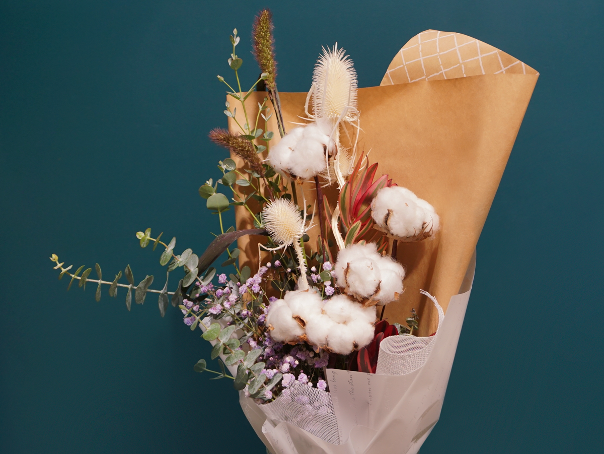 Ziedu pušķis ar kokvilnu | 03 |