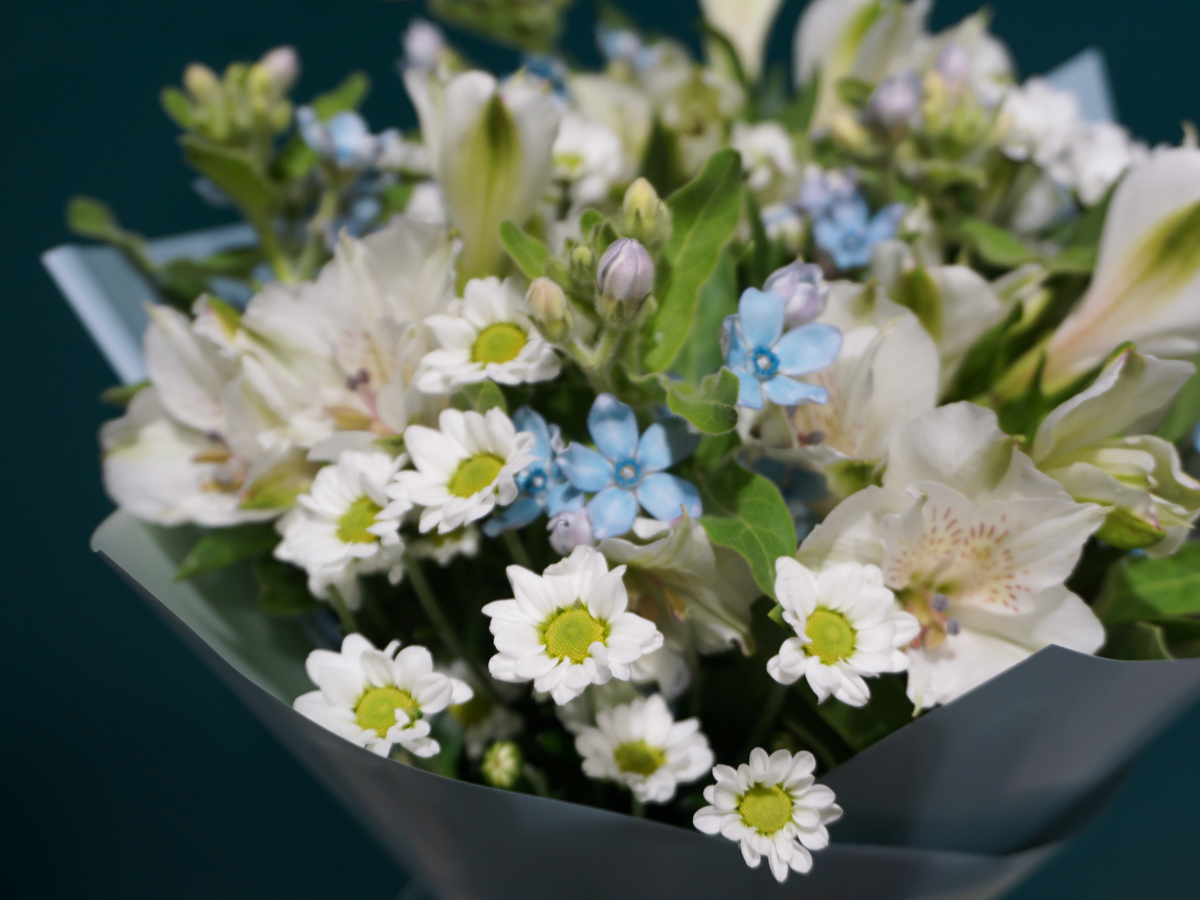 Bouquet of different flowers 24 |