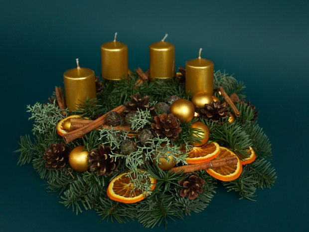 Adventes vainags / 34 /