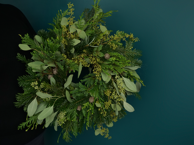 Adventes vainags / 44 /