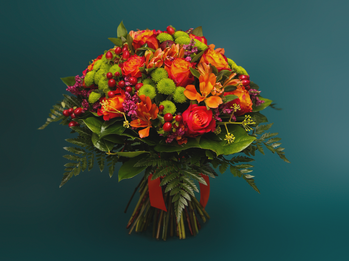 Bouquet of different flowers 10 |